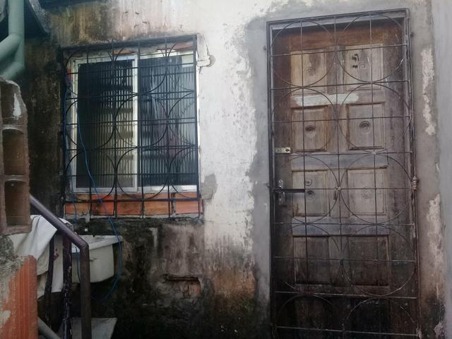 Aluga -se uma casa