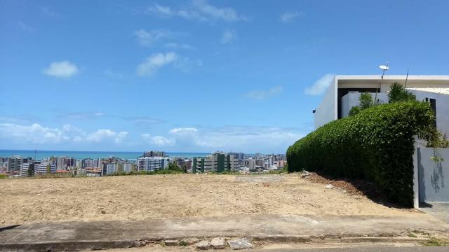 Dentro da cidade com deslumbrante vista para o mar - Foto 2