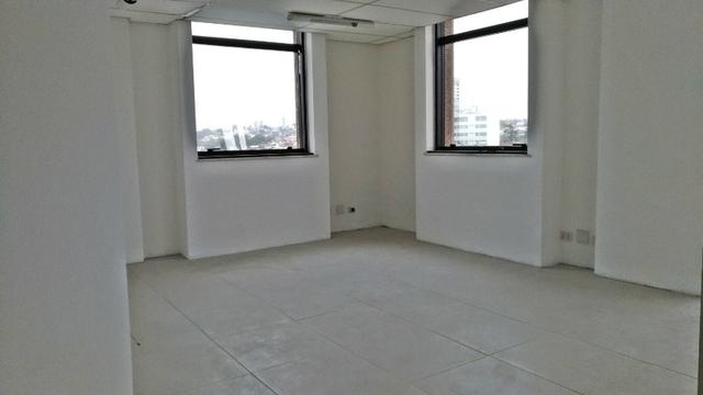 Sala Comercia 70 m²/ Ed. Helbor Tower/Centro - Foto 6