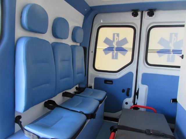 Renault Master Ambulância L1H1 - Foto 5