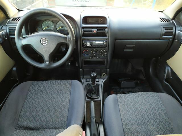 Astra sedan - Foto 8