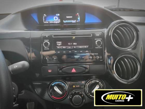 ETIOS 2017/2018 1.5 XS SEDAN 16V FLEX 4P MANUAL - Foto 2