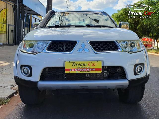 Mitsubishi L200 Triton 3.5 HPE 4x4 CD Flex automático IPVA pago 2013 - Foto 3