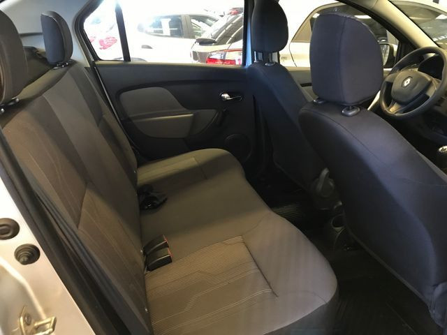 Renault Logan 1.0 Expression 2020 - Foto 7