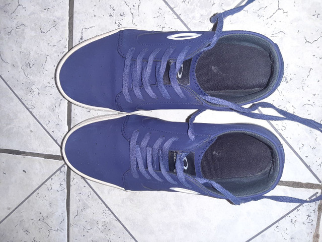 tenis oakley 100 reais