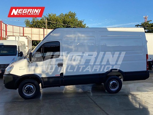 IVECO DAILY 35S14 HD BAÚ 2018