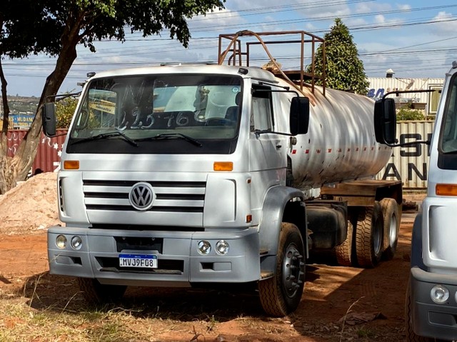CAMINHÃO PIPA VOLKSWAGEN VW 17210 DIESEL