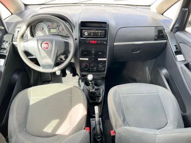  Fiat Idea Attractive 1.4 - ano 2012 - Foto 5
