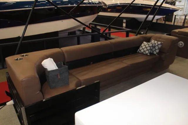 Ventura Pontoom P32 Lançamento 2024 - Foto 4