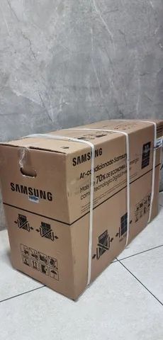 Ar Condicionado Sem Vento Samsung WindFree Quente e Frio 18.000 btus (220V) Branco