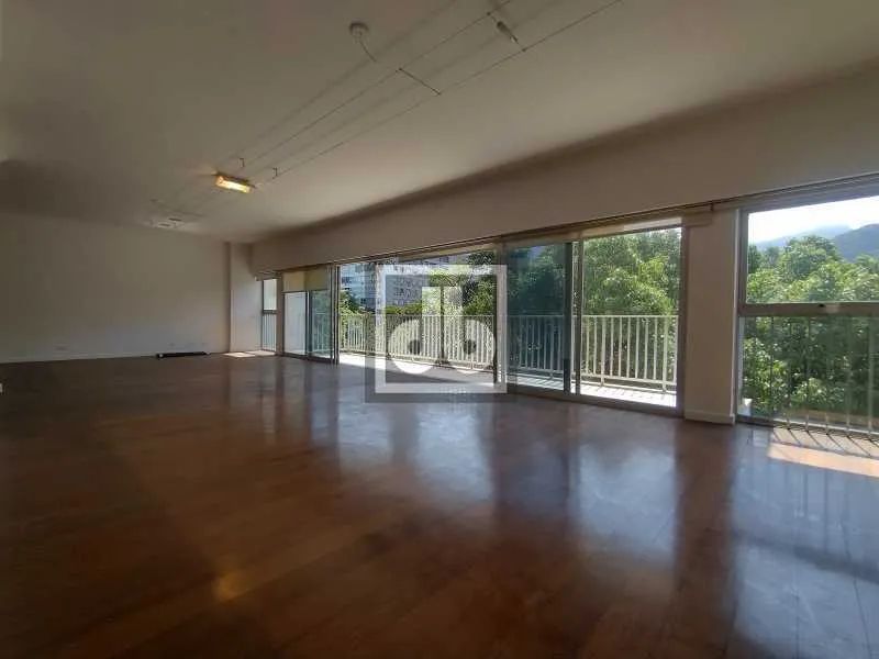 Apartamento à venda no Leblon desocupado com varanda, 4 quartos sendo 2 suítes copa-cozinh - Foto 6