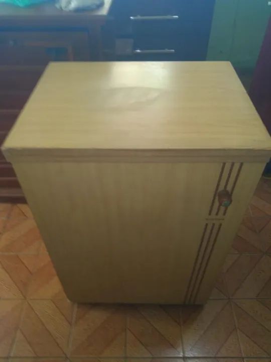 Máquina de Costura Singer Facilita 43 com gabinete - Foto 5