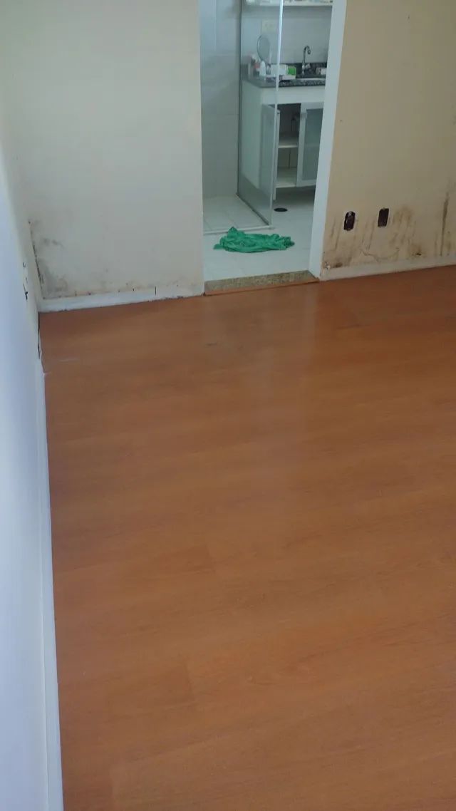 instalação piso laminado e vin ílico  - Foto 2