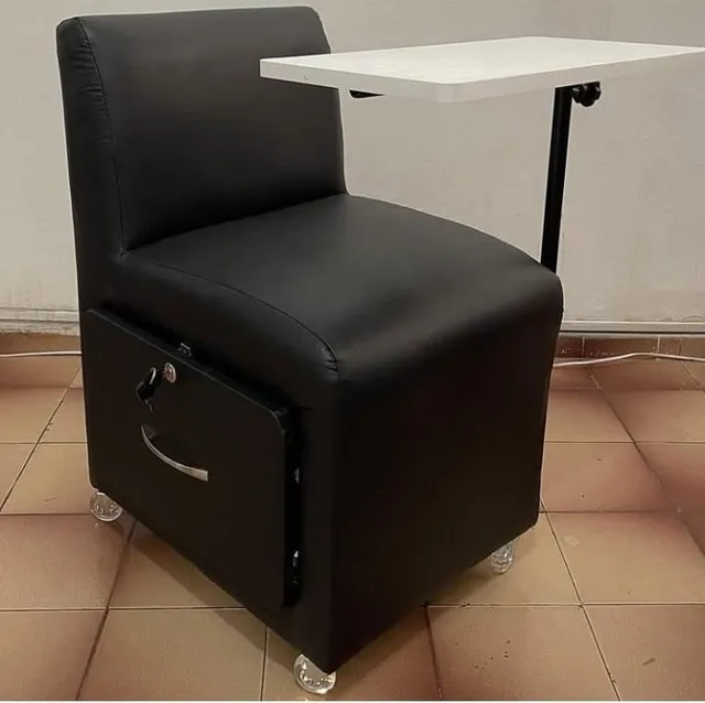 Cadeira de manicure / cirandinha