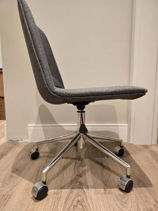 Cadeira de escritório Tok&Stok - Foto 5