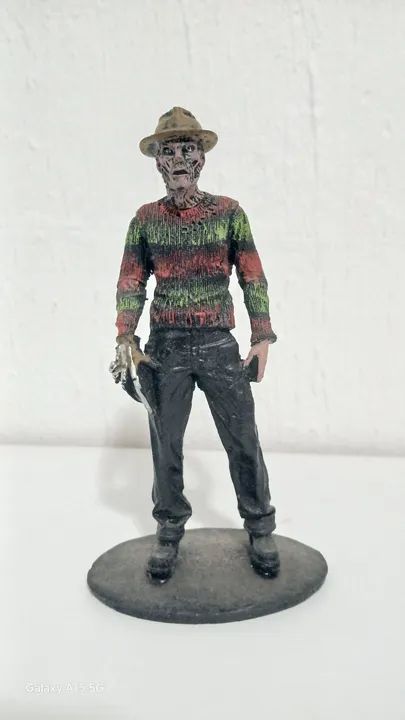 Boneco Resina Terror - Foto 3