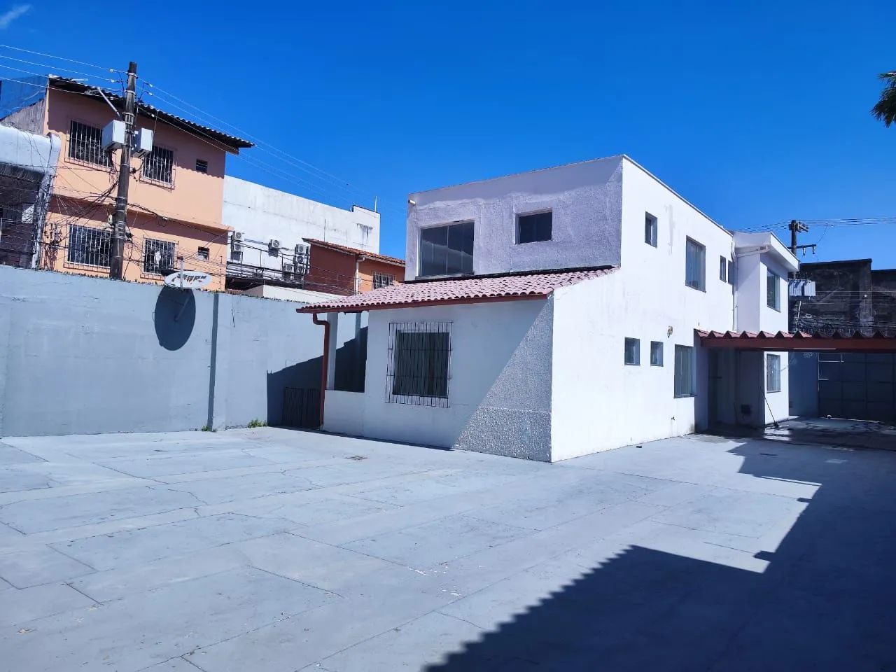 Prédio comercial no reduto 500m2 15 vagas 3 milhões  - Foto 2