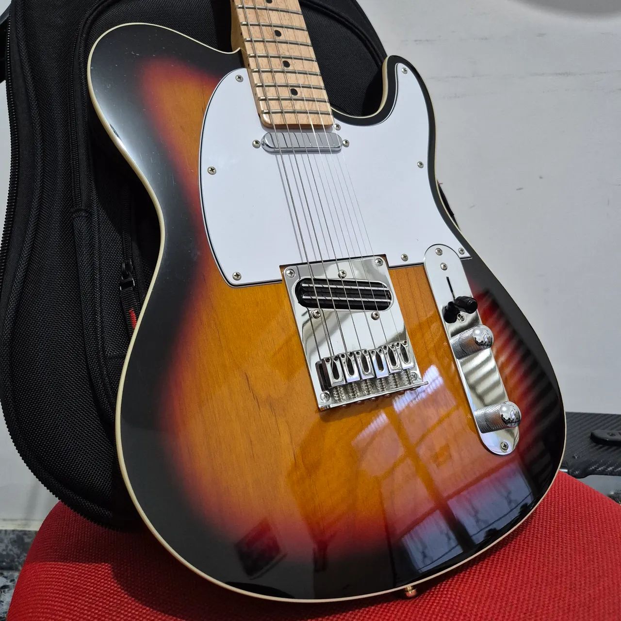 Guitarra Tele Tagima T-550 Classic (Malagoli)