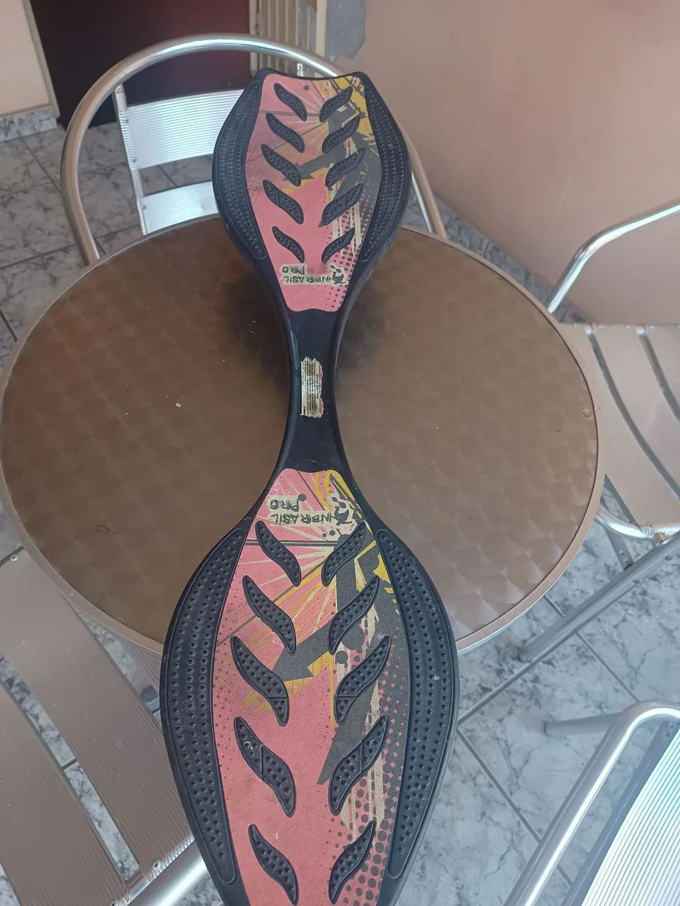 Skate RipSurf Pro semi-novo baratin pra sair hj