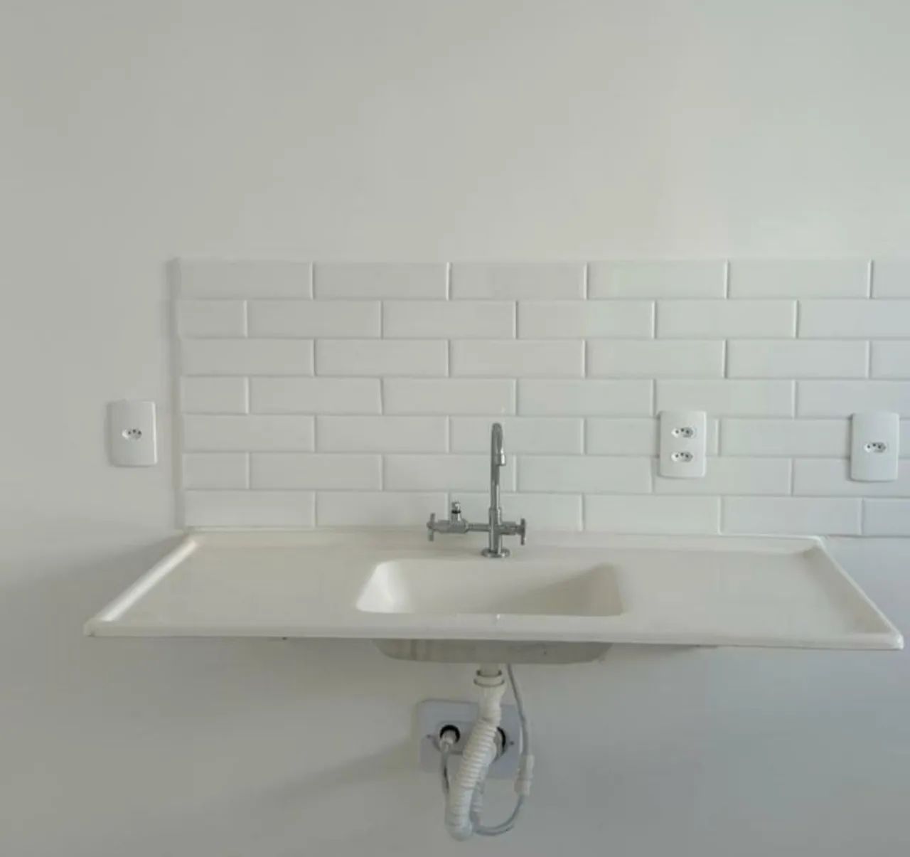 VENDO! pia cozinha, banheiro e tanque 