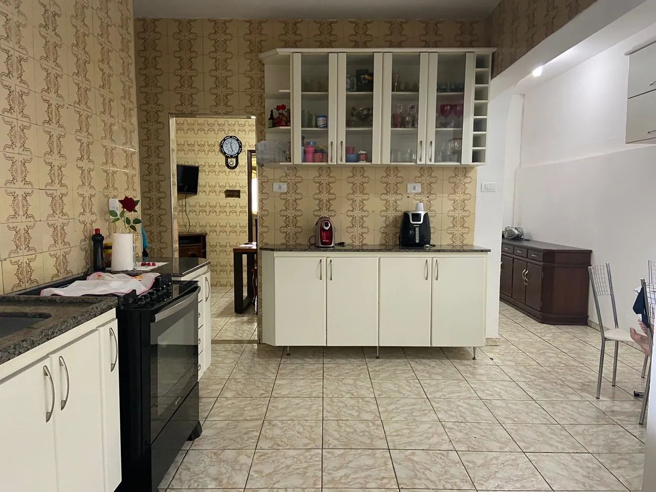 Casa para venda (aceita financiamento), possui 360m² com 4 quartos em bairro Lindeia - Con - Foto 5