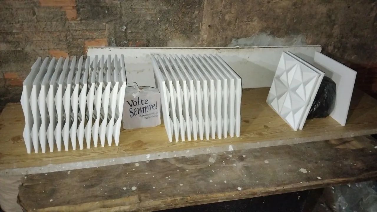 maury64618078935683122