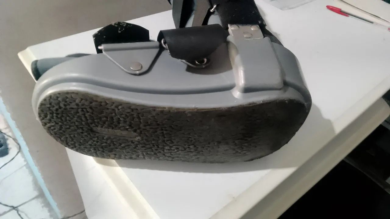 Bota ortopédica para recuperação robofoot - Foto 5