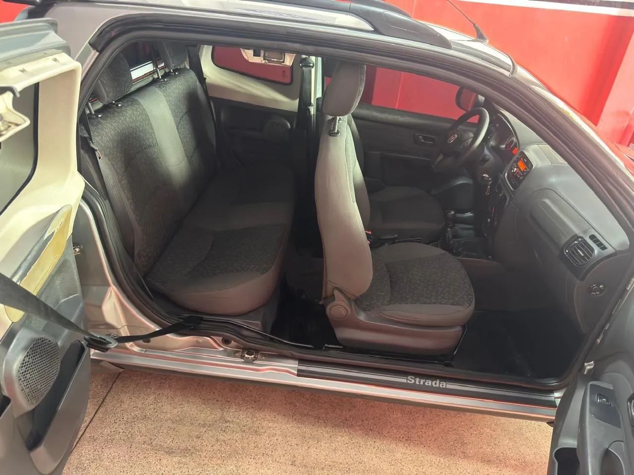 Strada 2015 Cabine Dupla 3 Portas  - Foto 11