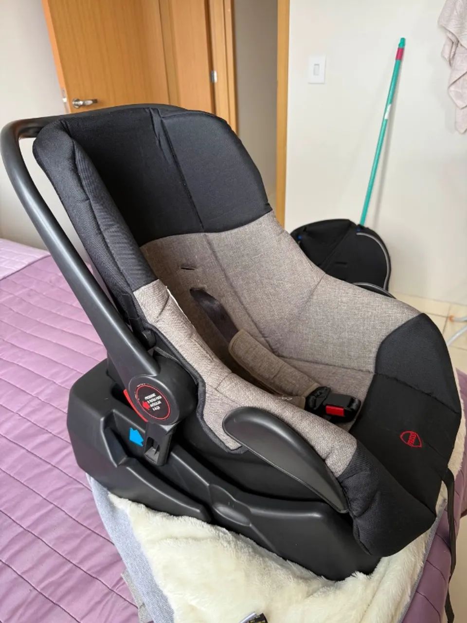 cadeira Kiddo para carro
