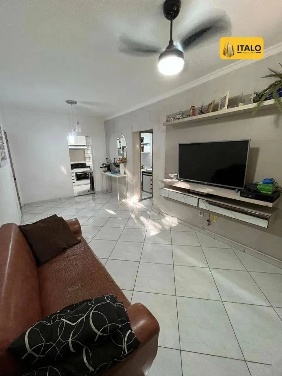 Apartamento com 3 dormitórios à venda, 70 m² por R$ 230.000,00 - Cobilândia - Vila Velha/E
