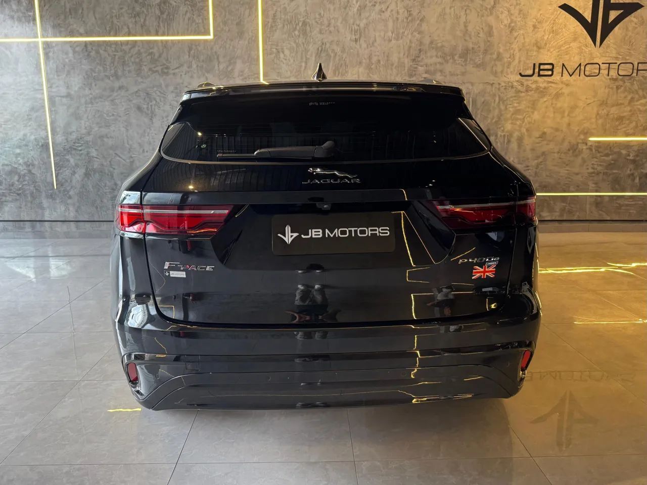 Jaguar F-Pace 2.0 P400e Phev R-Dynamic Se Awd Automático - Foto 4