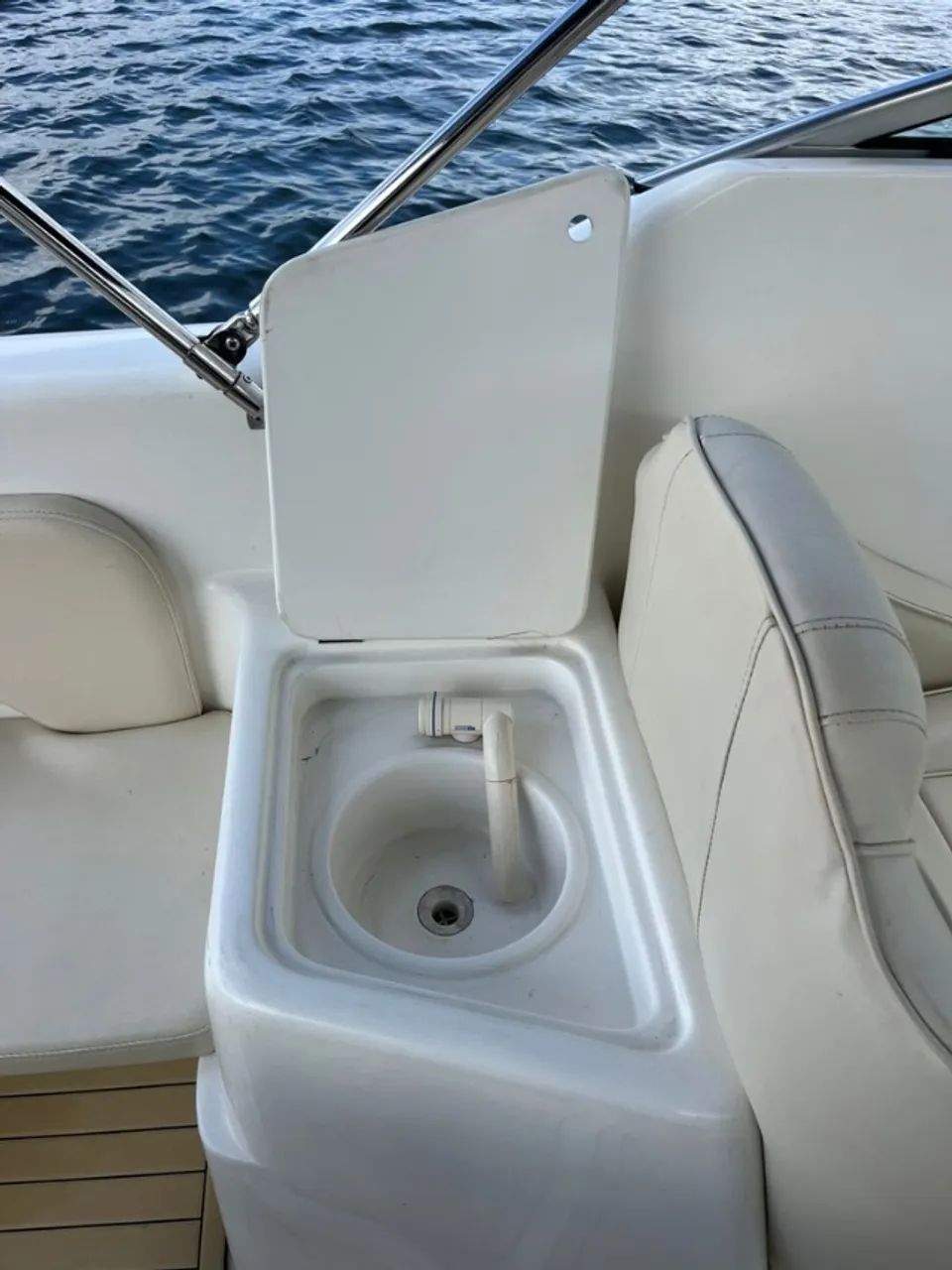 lancha phanton 24 pes cabinada yamaha 225hp excelente conservação  - Foto 10
