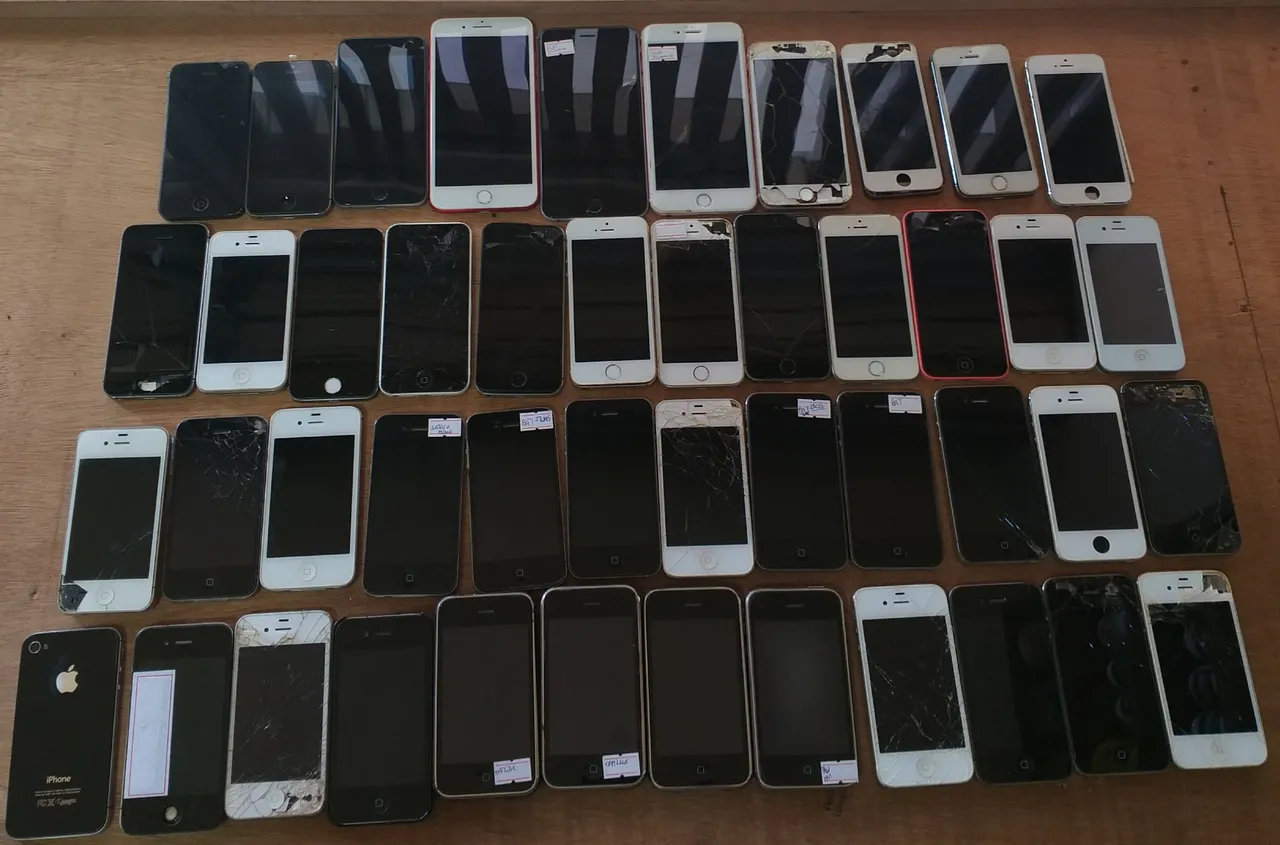 Lote de Iphone Para Uso das Peças
