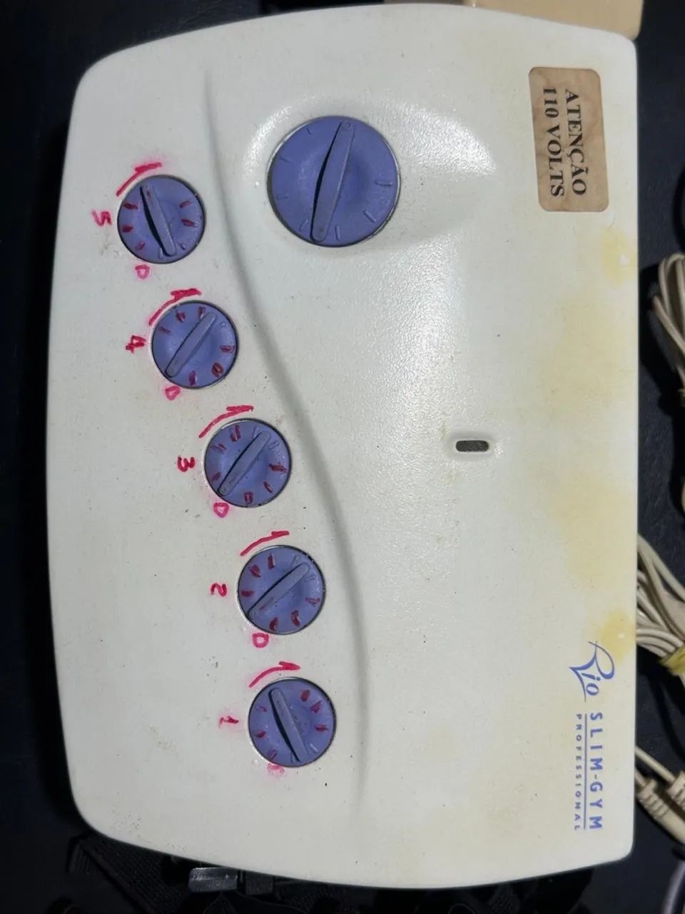 Aparelho de Eletroestimulação Muscular Bio Slim Gym - Foto 2