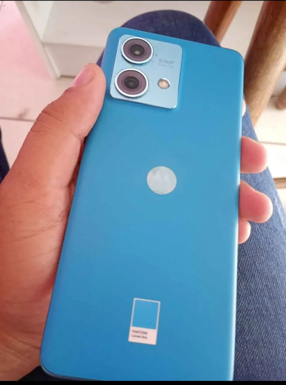 Moto Edge 40