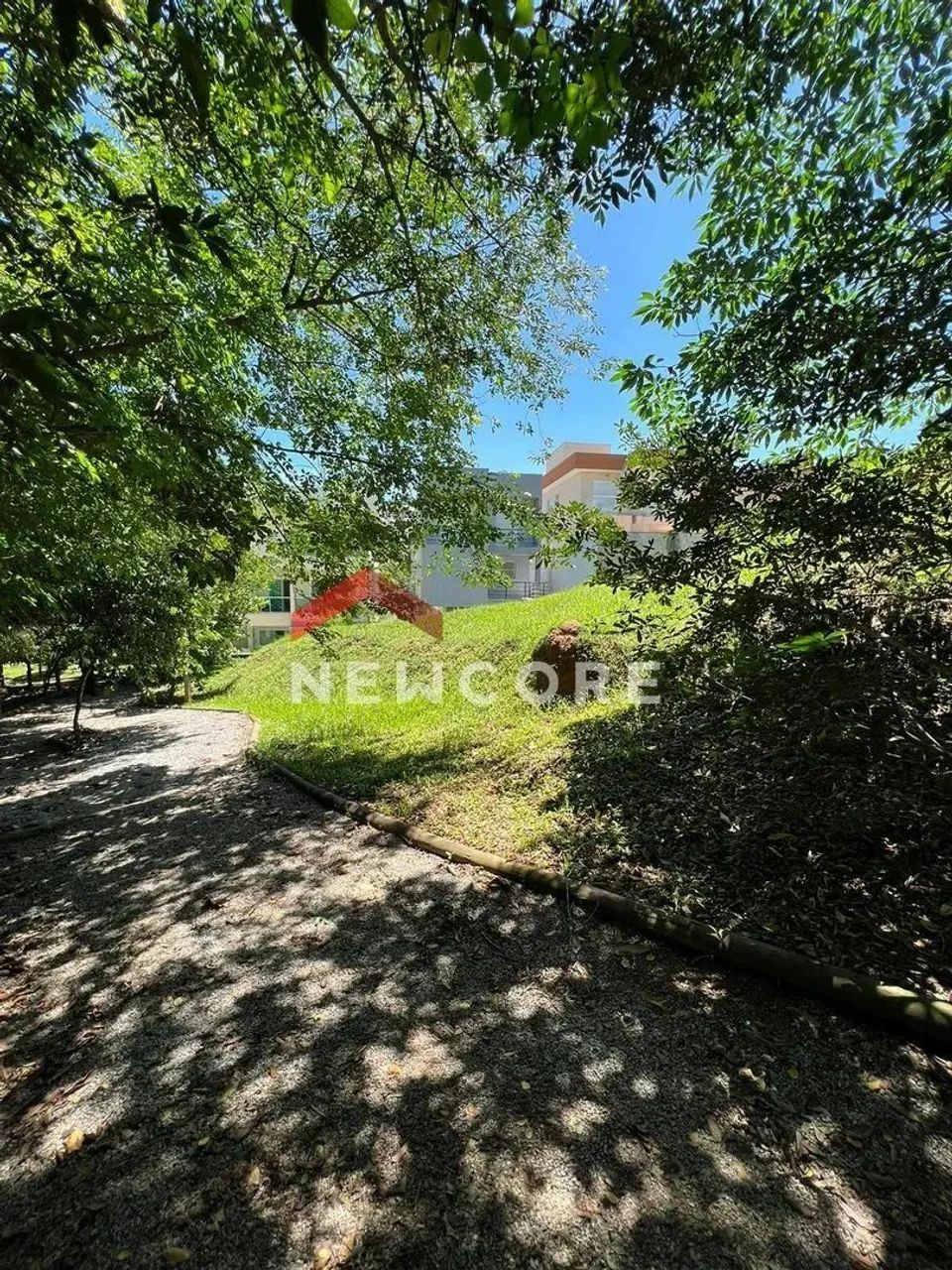 Lote em Rua Arara - Suru - Santana de Parnaíba/SP