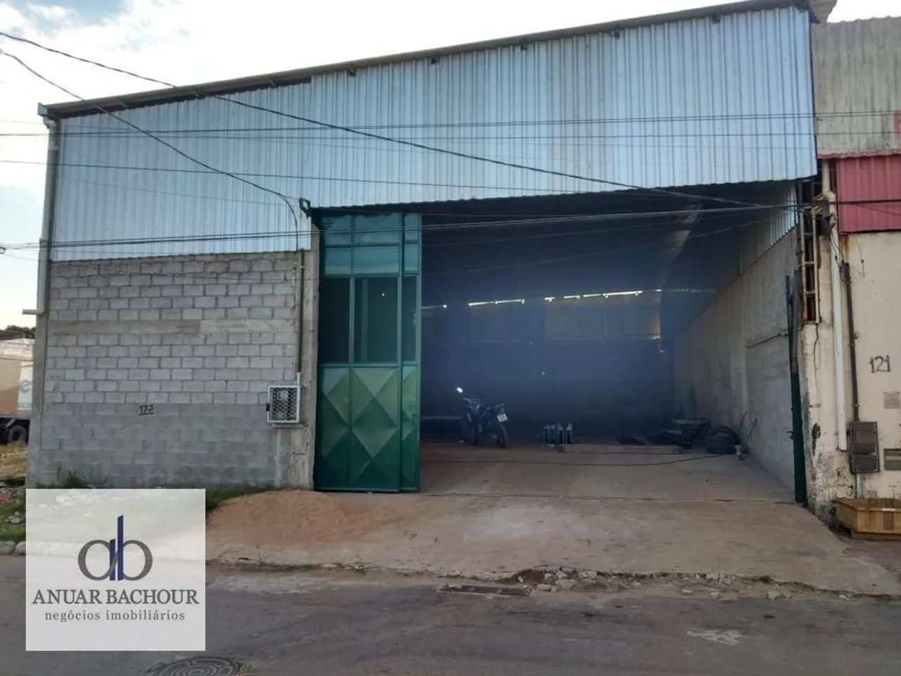 Galpão 340m² em Cobilândia