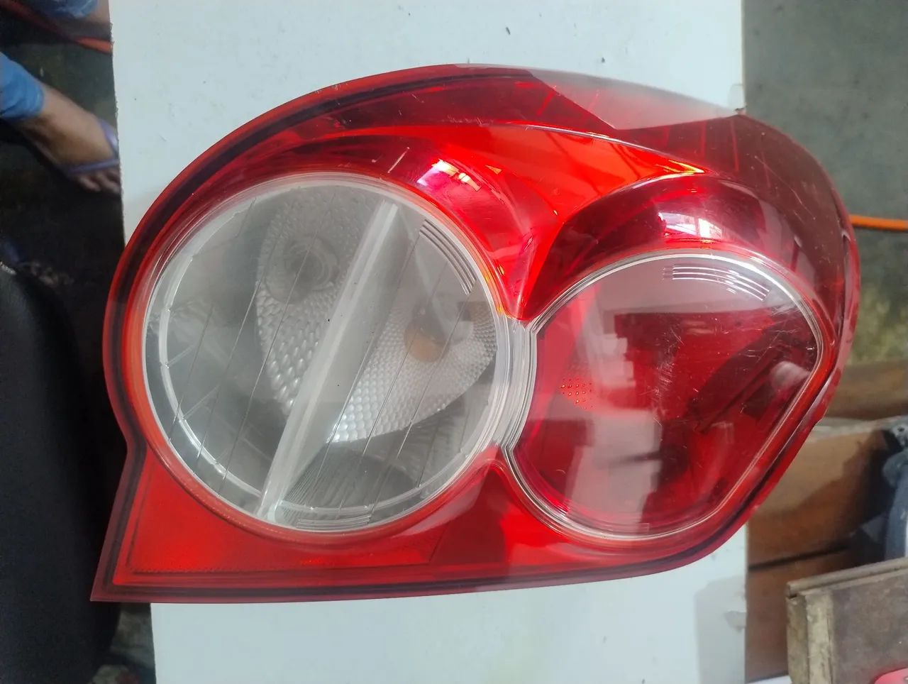 Lanterna Sonic Sedan Esquerdo 2012