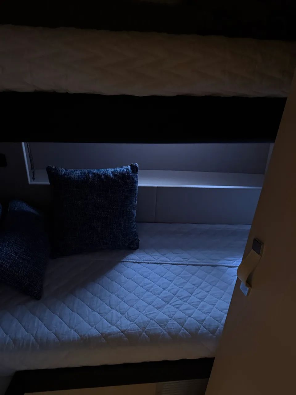 Azimut 560 - 2021 x2 Volvo D11 725 HP ñ Sessa Phantom Sedna Intermarine Real Triton - Foto 9