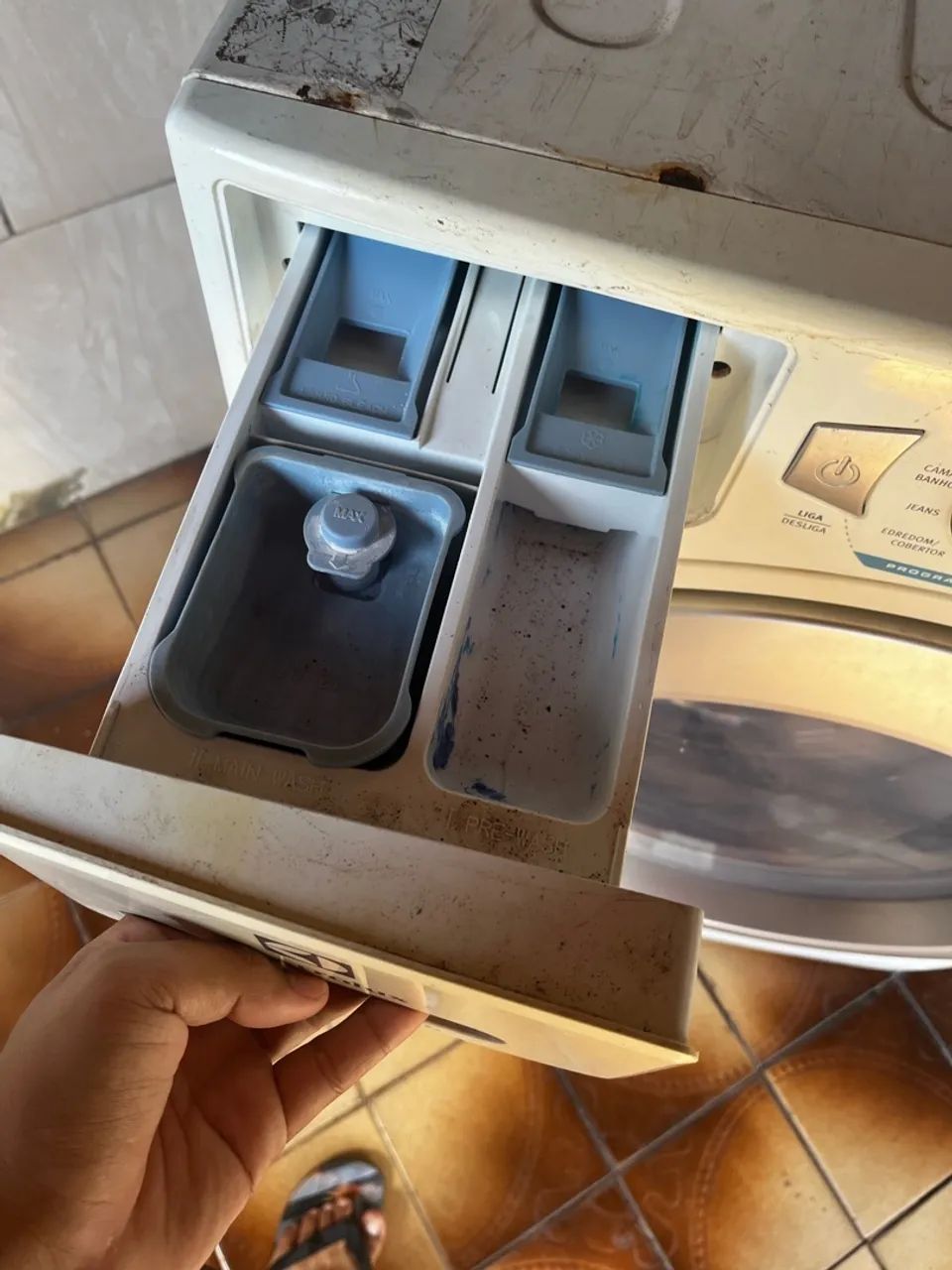 Máquina de Lavar Roupa Semi-Automática