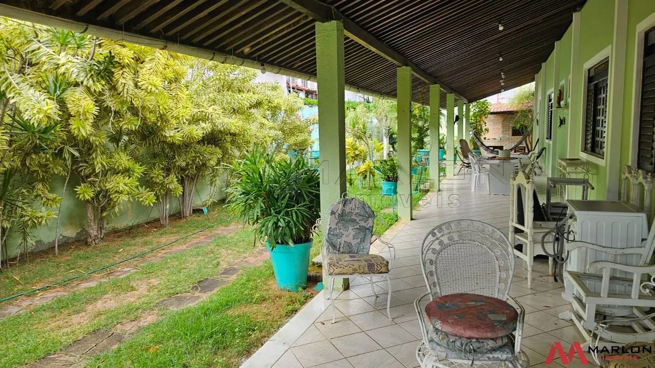 Casa em Candelária, 4 quartos, sendo 2 suítes, jardim, próx ao TRT, 300m². - Foto 3
