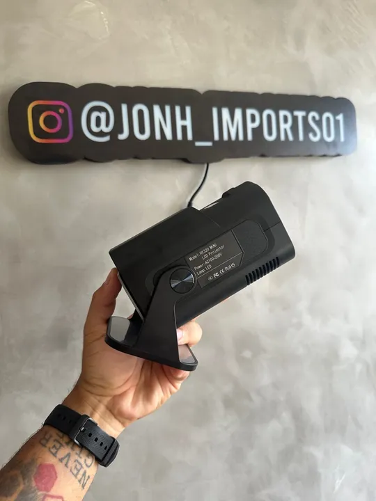 Projetor Portátil LED HY320 Cinema em Casa
