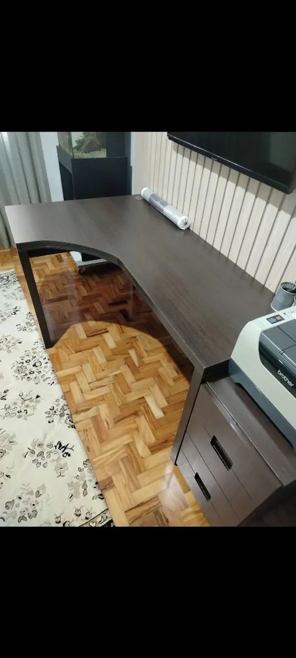Mesa L c/ Gaveteiro em Madeira - Home Office  - Foto 4