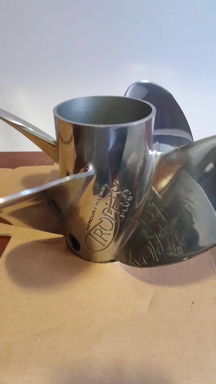 HELICE ACO TROPHY PLUS MERCURY 4P 25 - Foto 5