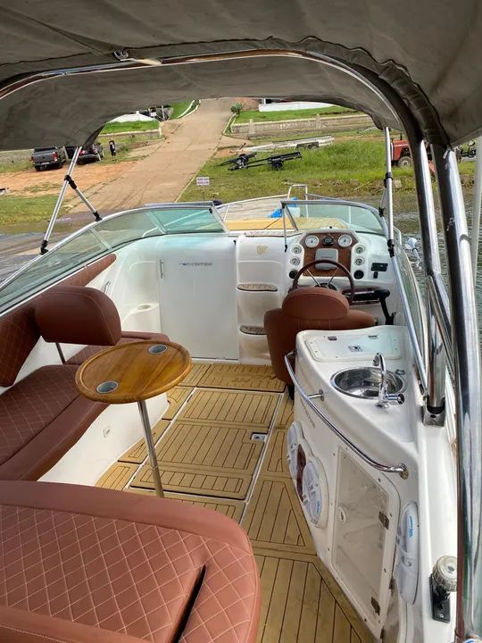 Lancha Triton impecável 23 pés - motor recém revisado - Foto 7