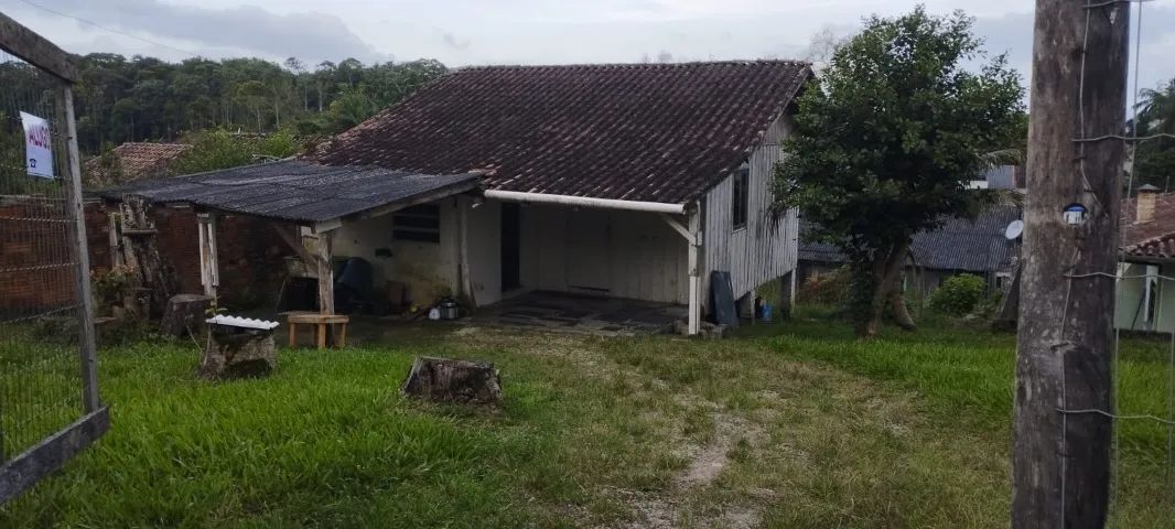 Casa de madeira bairro barrcão em Gaspar - Locação