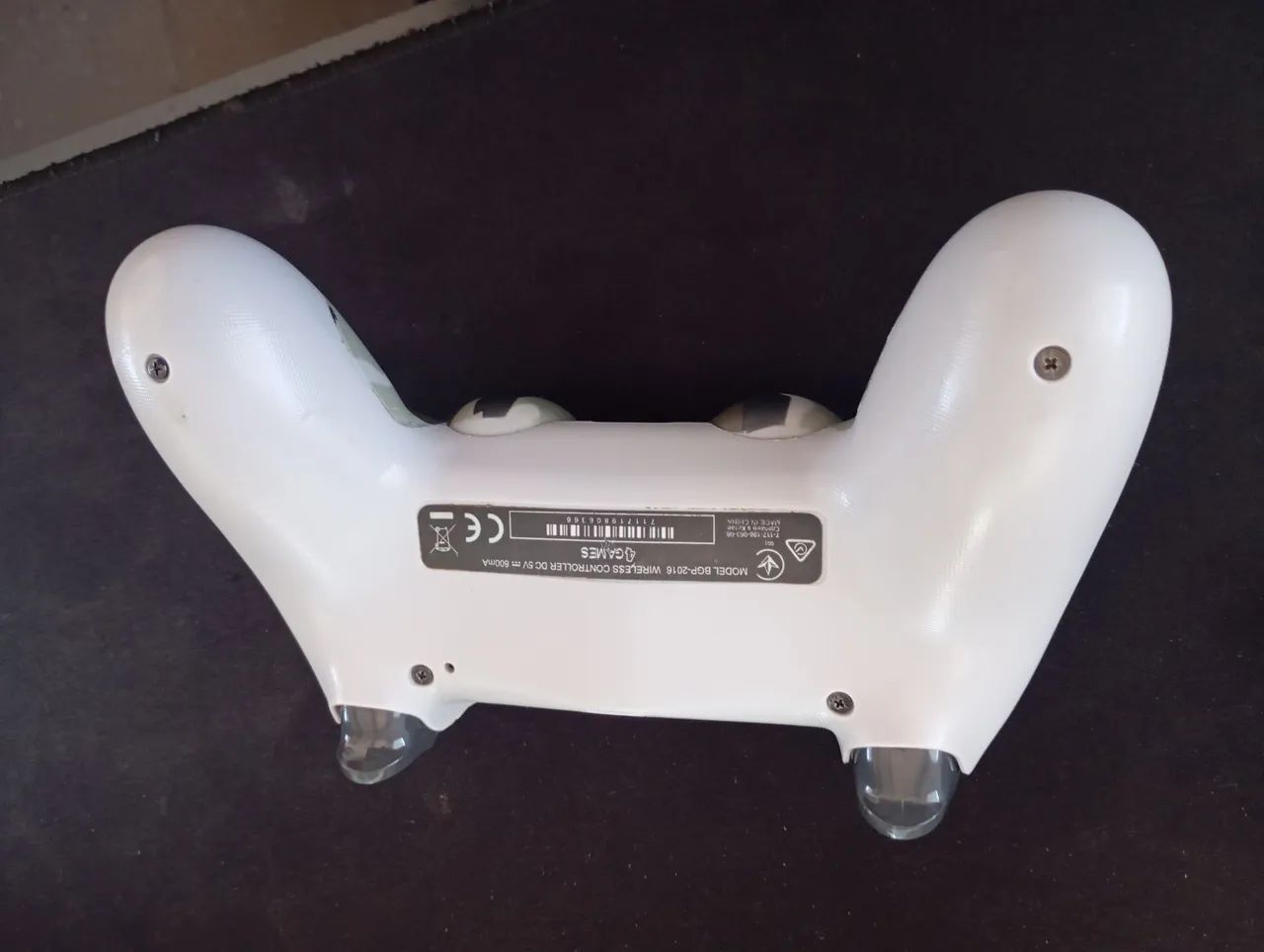 Controle PS4 Paralelo -  DEFEITO LEIA O ANÚNCIO  - Foto 2