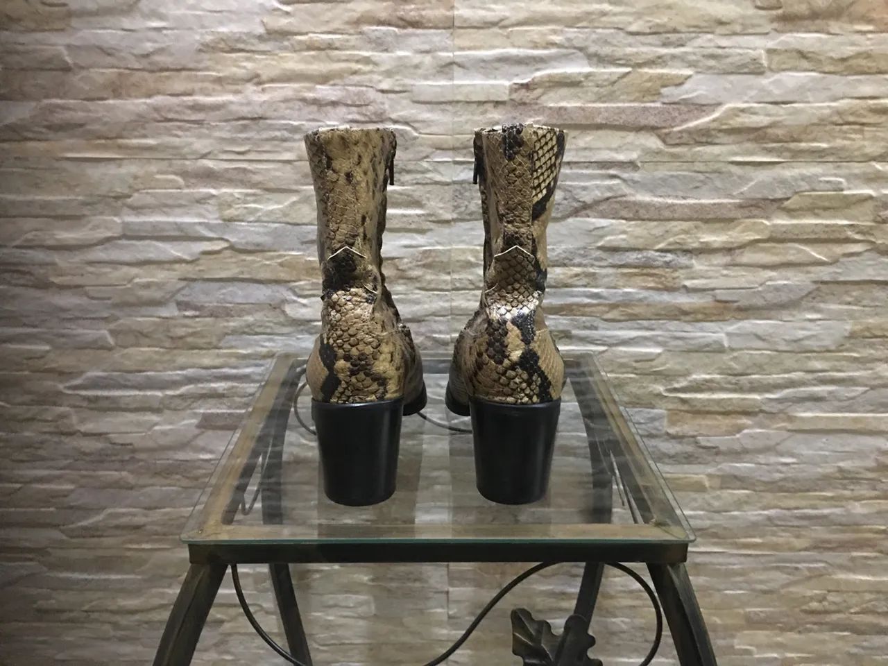 Botas de Couro Zara Animal Print  - Foto 3