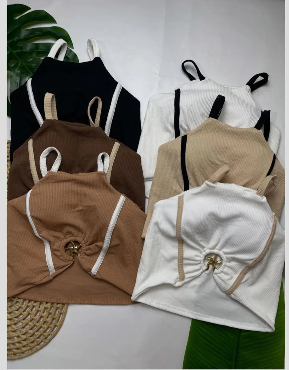 Top cropped canelado Tam:Único