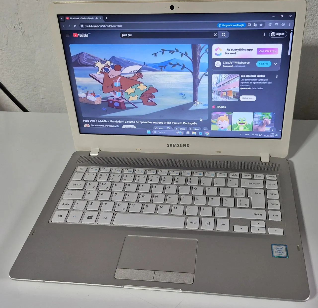 Notebook Samsung i3 4gb de ram  - Foto 2